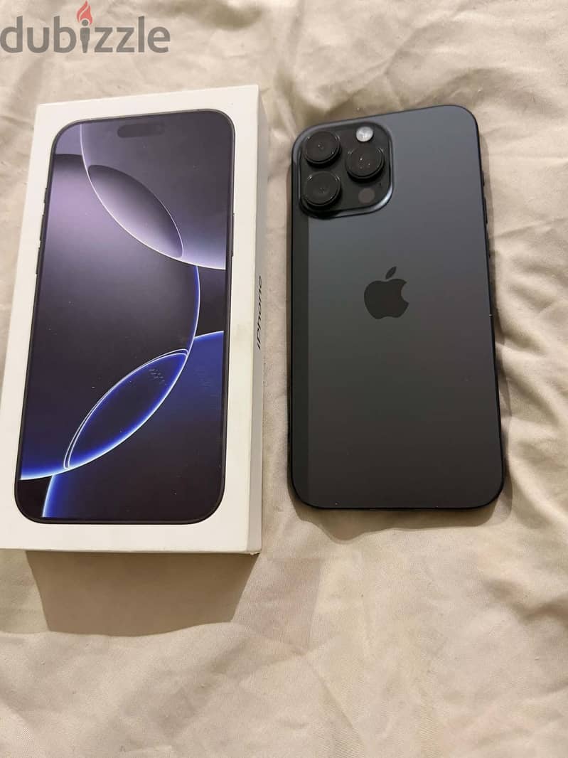 Apple - iPhone 16 Pro Max 2