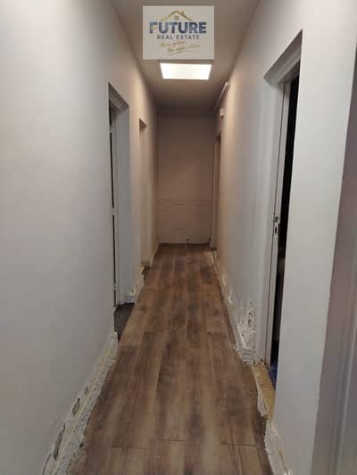 Opportunity for rent in Al-Rehab, 136m apartment with 45m garden, prime location, wide garden, close to services, and at a bargain price: 3 bedrooms