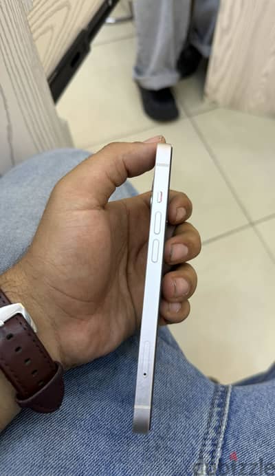آبل - آيفون 13