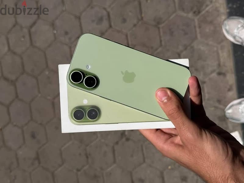 Apple - iPhone 17 1