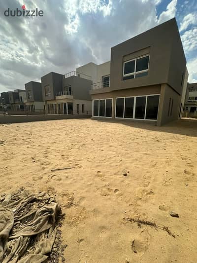 Standalone Villa (320 sqm) for Sale – Immediate Delivery – Etapa Compound, Sheikh Zayed