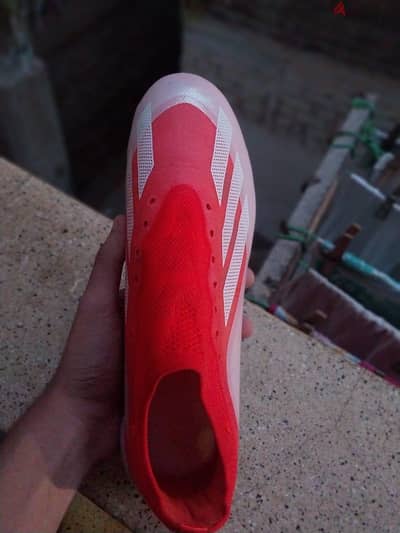 جزمة Adidas crazy fast