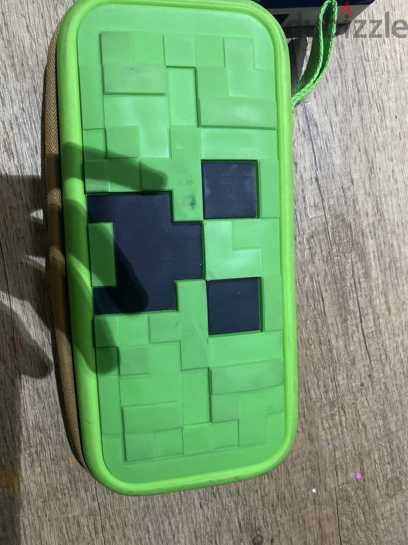 Nintendo switch oled mint condition 2