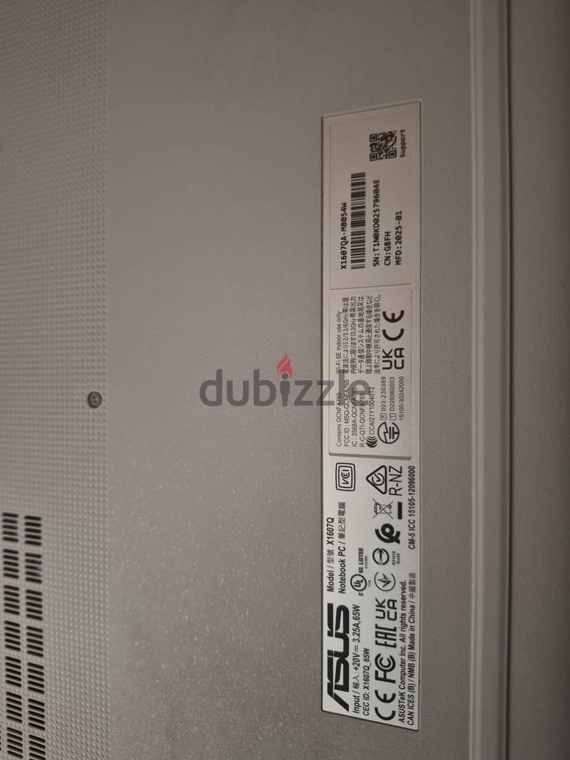Asus Vivobook 16 Snapdragon X (Copilot plus) 3