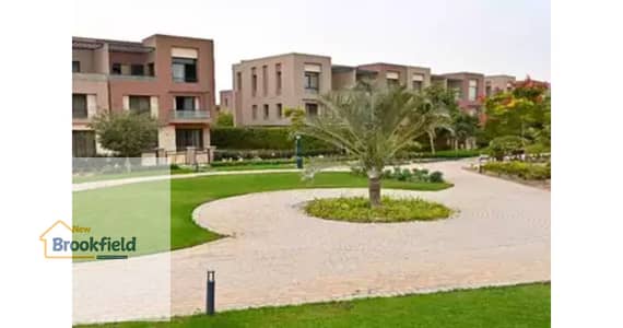 تاون هاوس كورنر للايجار فى القاهرة الجديدة ف كمبوند ديستريكت 5 Corner Townhouse for Rent in District 5, New Cairo