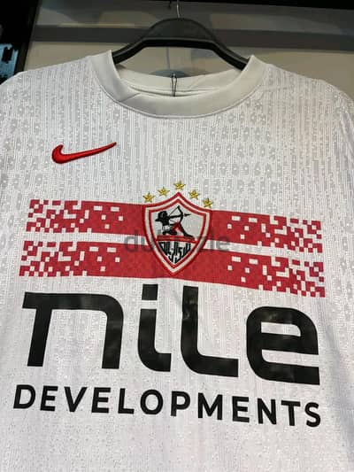 تيشرت الزمالك الأبيض