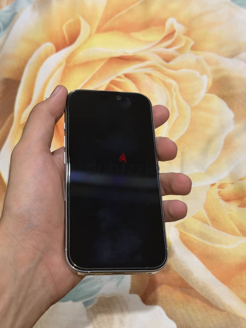 Apple - iPhone 16 Pro 1
