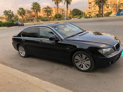 بي ام دبليو 740 2007