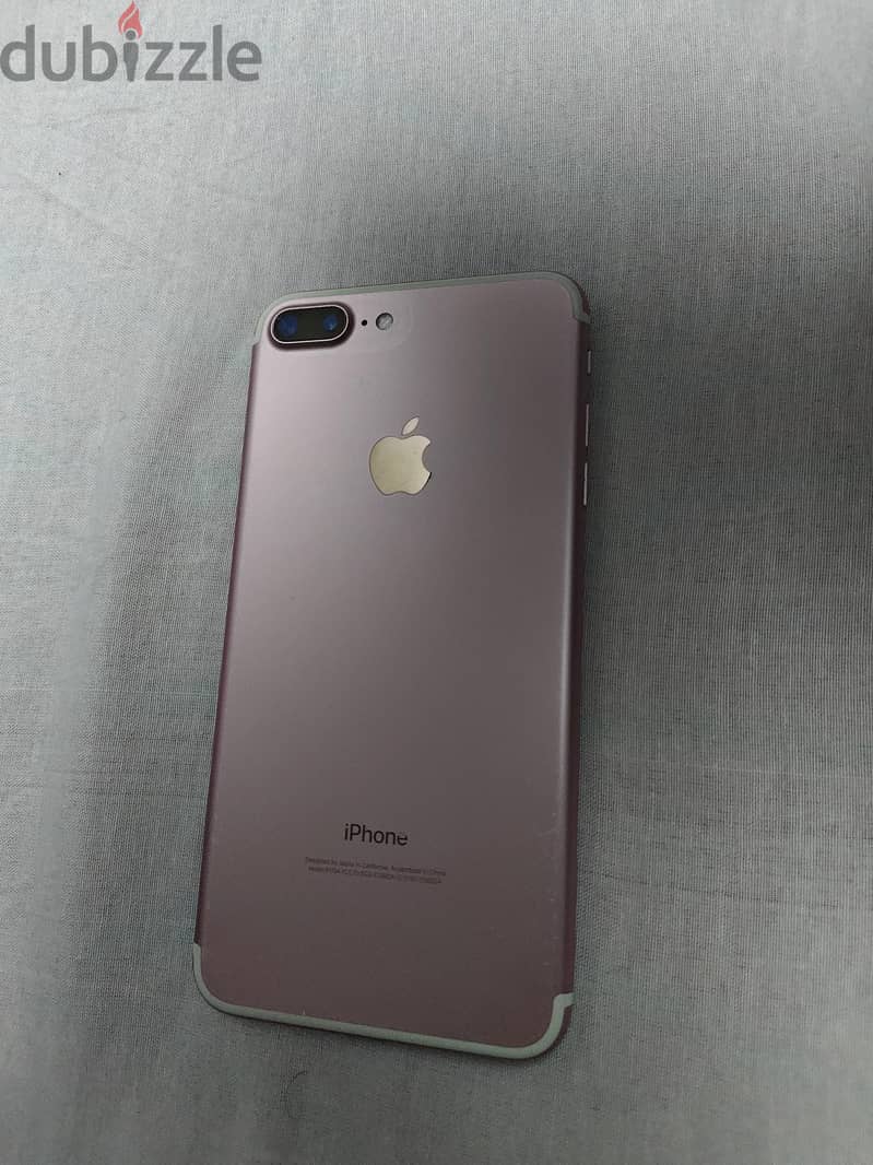 Apple - iPhone 7 Plus 1