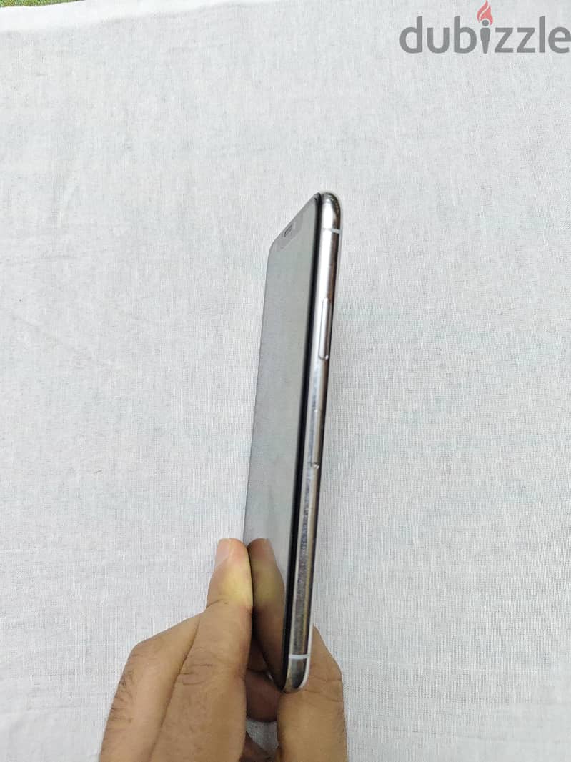 Apple - iPhone X 2