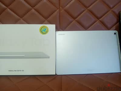 Tab Samsung s 10 fe plus 5g  128 storg 8 g ram 13.1 انش بيقلب لابتوب م