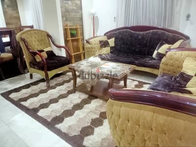 انتريه مودرن خشب زان استعمال بحاله جيده جدا