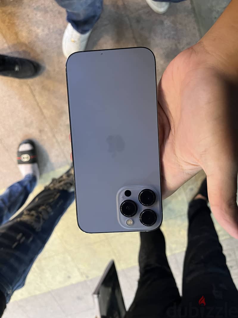 Apple - iPhone 13 Pro Max 1