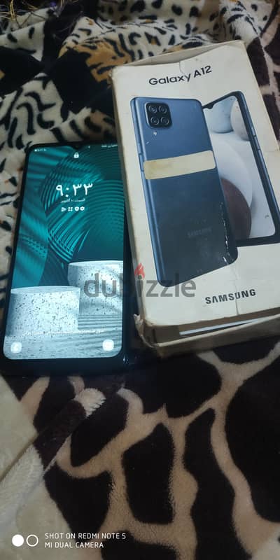 سامسونج a12 ذاكره 64 رام ٤ بدون مشاكل ومفيش فصال نهائي