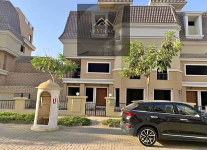 Villa for sale 239 meters at half the final price, located minutes from the American University, with a private garage for two cars, in the most upscale family compound that is already inhabited, and at the lowest price with a 50% discount.