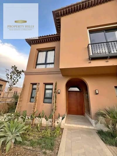Villa for sale in a prime location, vibrant area, next to Hyper1