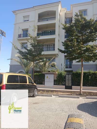 بتشطيب كامل مكتب 156م للايجار في ميفيدا إعمار مصر القاهرة الجديدة Mivida Emaar Misr New Cairo