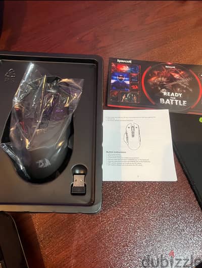 Redragon wireless ( gaming mouse ) exactly like new