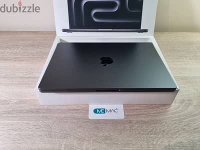 Macbook Pro M3 Pro 11C /18G/512SSD  زى الجديد بوكس كامل بطاريه ١٠٠٪ -