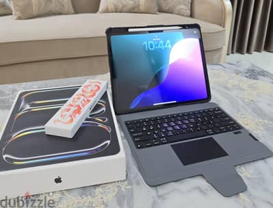 للبيع iPad Pro M4 13 بوصة – 512GB Cellular بالباكدج كاملة