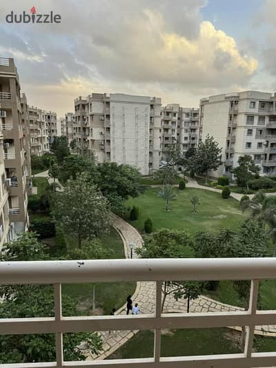 My city apartment for rent 131 meters in b6 amazing view and wide garden