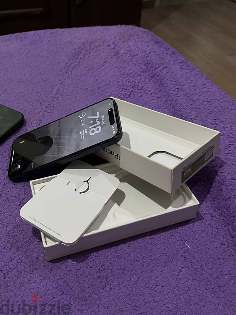 Apple - iPhone 15 Pro 2