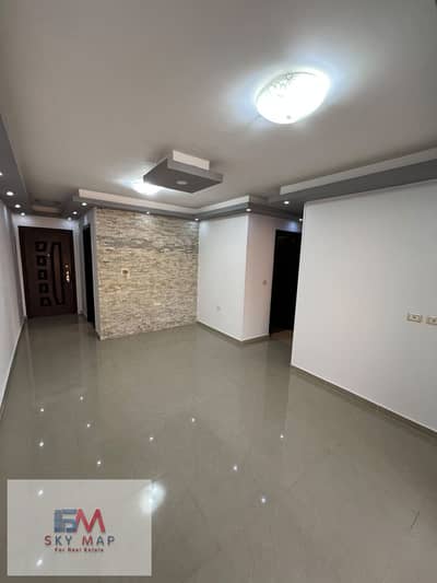 A picture for traders and investors. . ! For sale in my city the least apartment two rooms special finishing cash settled in the B11 A picture for traders and investors. . ! For sale in my city the least apartment two rooms special finishing cash settled in the B11