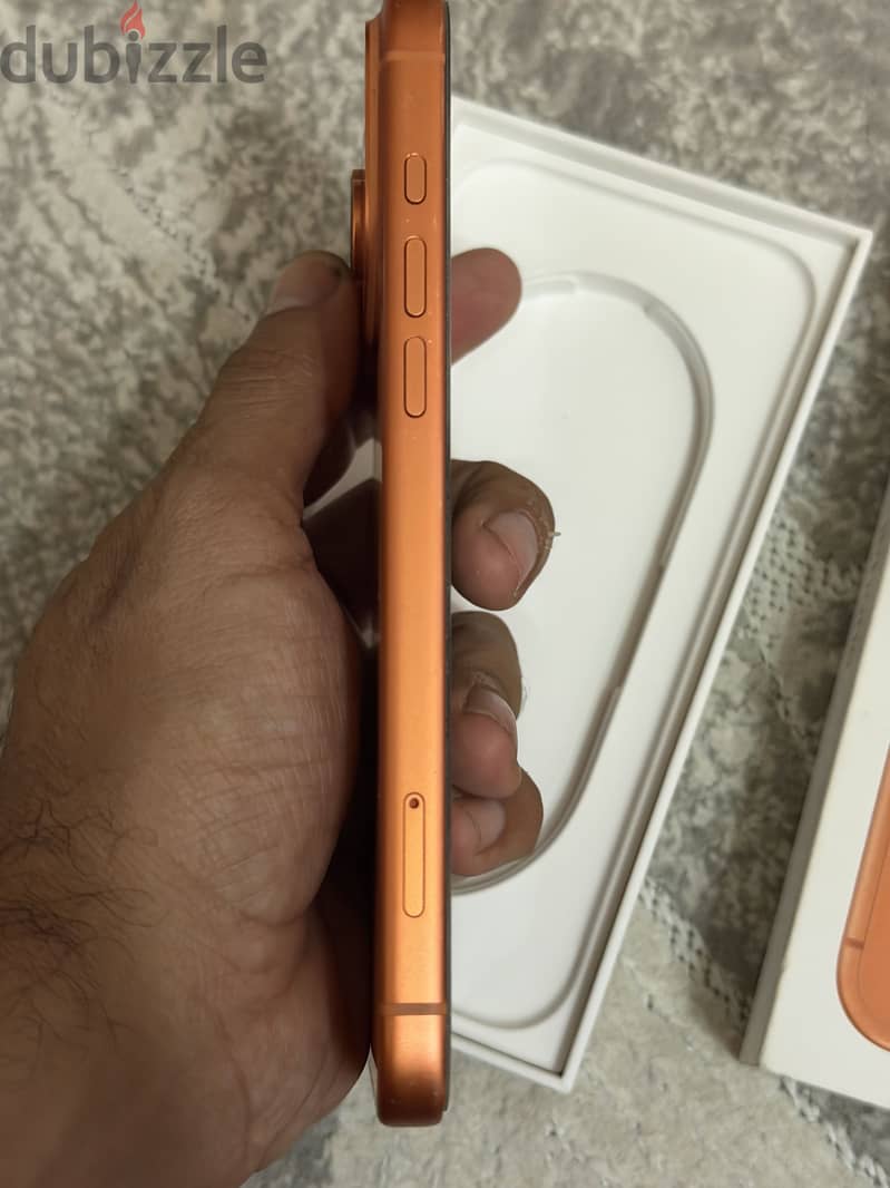 Apple - iPhone 17 Pro Max 3