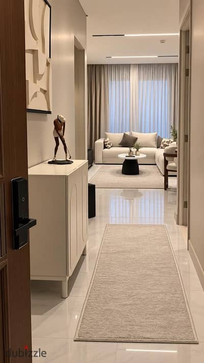 JW MARRIOTT RESIDENCES – AL JAZI | للإيجار غرفتا نوم رئيسيتان | 3 حمامات | ريسبشن واسع | الطابق الثالث | خدمات ومرافق فندقية متميزة الإيجار الشهري: 100,000 جنيه مصري | عقد سنوي