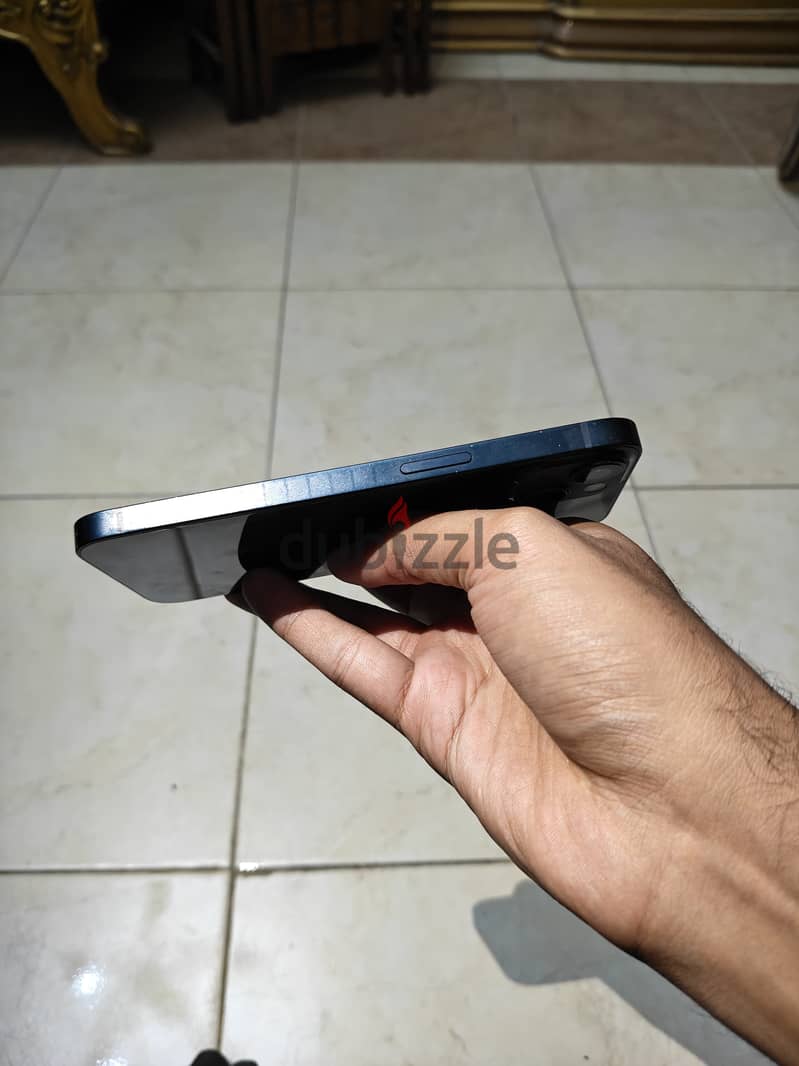 Apple - iPhone 13 2