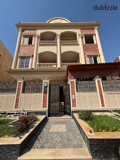 Space for a photo in Yasmin 3: Apartment 205 m + 10 m terrace immediate delivery