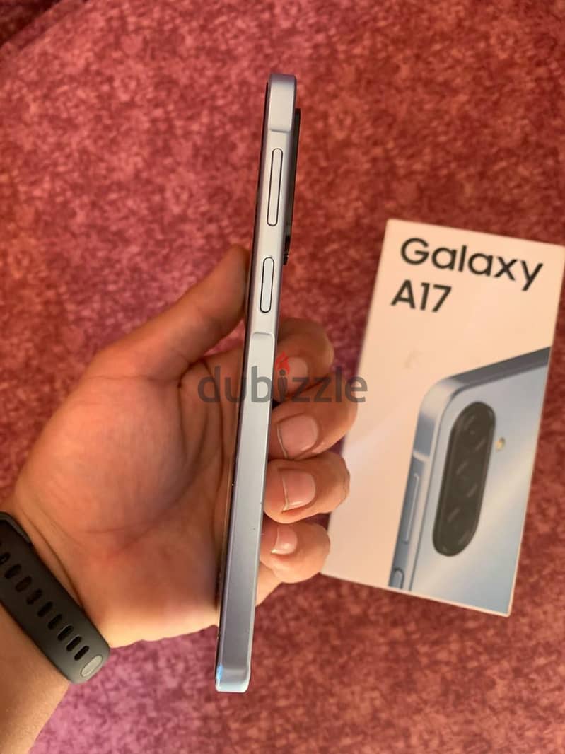 Samsung A17 1
