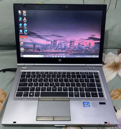 لاب توب hp cori5 حاله ممتازه