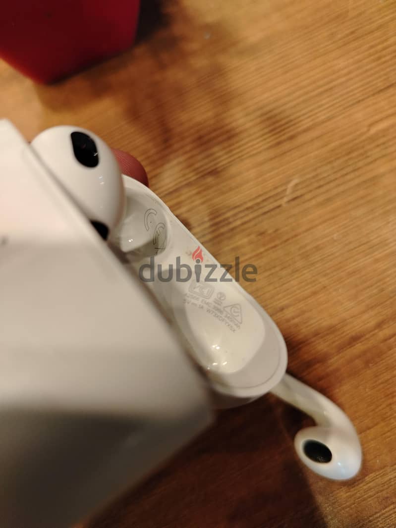Air pods 3 2