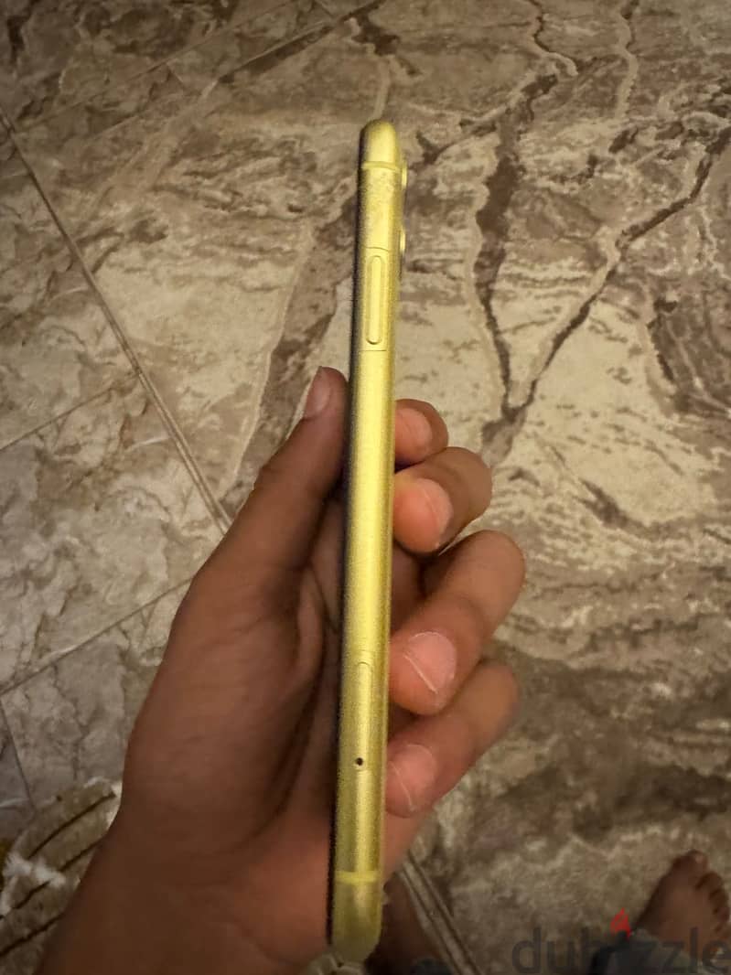 Apple - iPhone 11 5