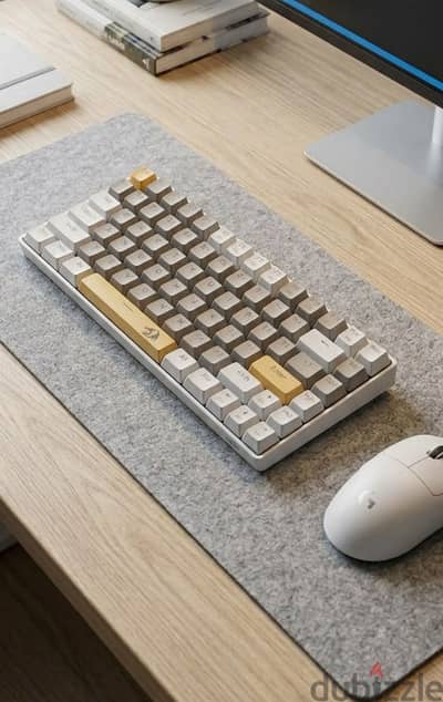 Low noise keyboard