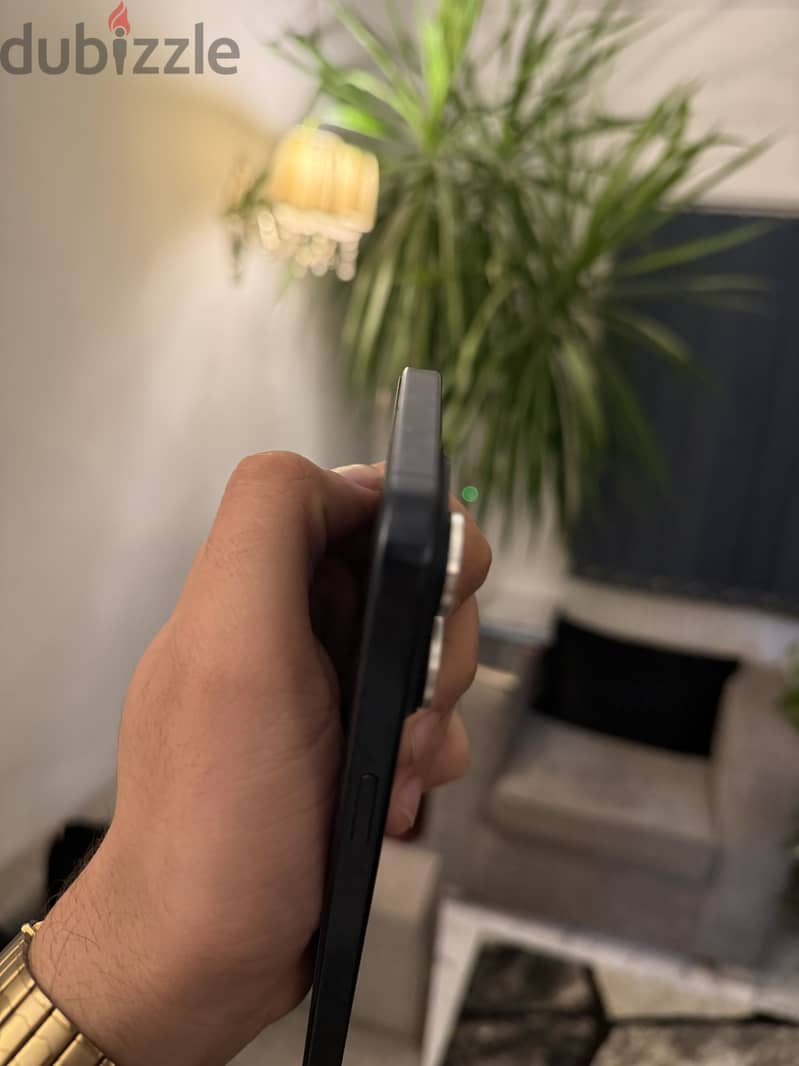 Apple - iPhone 15 Pro Max 256g 1