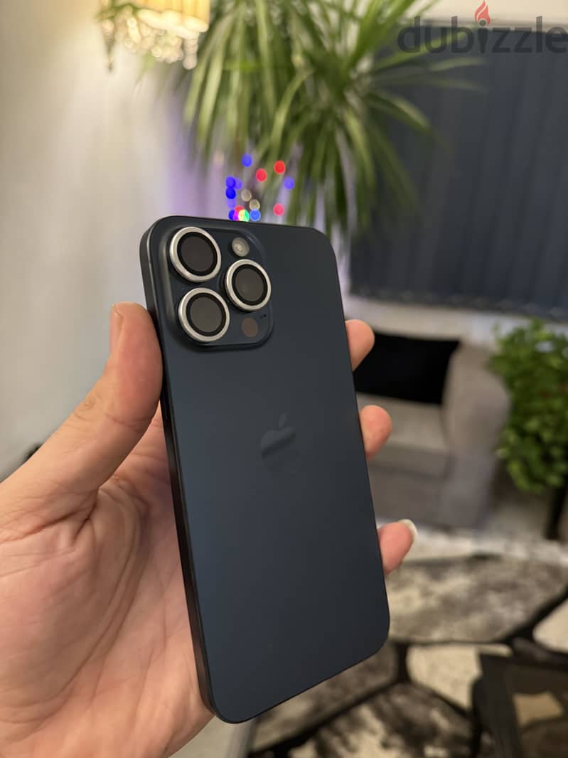 Apple - iPhone 15 Pro Max 256g 5