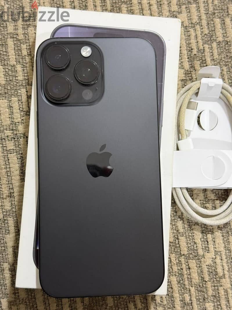 Apple - iPhone 16 Pro Max 6