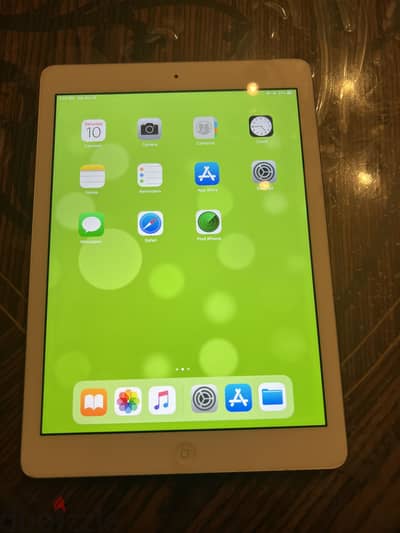 Ipad air 1 ايباد اير ١ ١٦ جيجا بشريحة