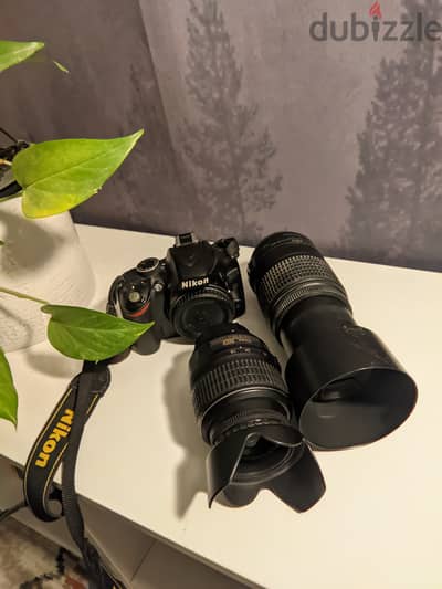 كاميرا نيكون Nikon D3200 مع عدستين 18-55 و55-300 شتر 15k