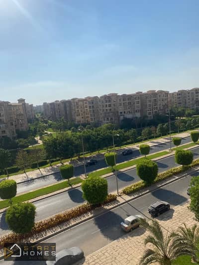 شقة 96م للإيجار المفروش في مدينتي –B6 ,قريبه من المناطق الحيوية