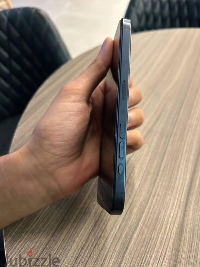 Apple - iPhone 15 Pro Max 4
