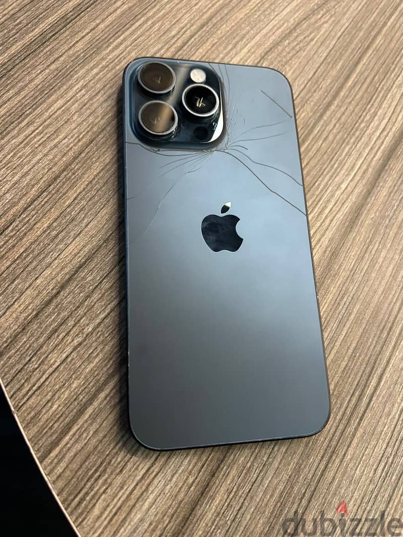 Apple - iPhone 15 Pro Max 6