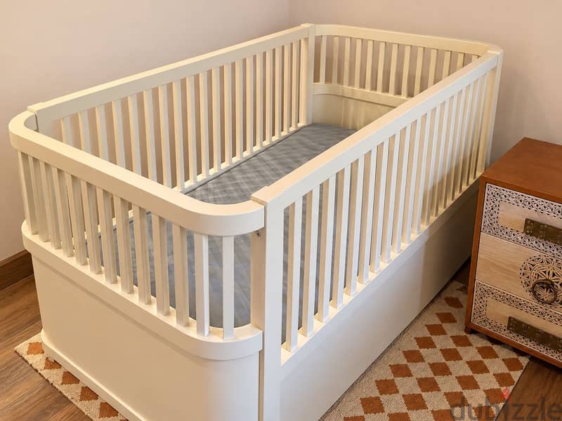 Kid’s bed - crib 1