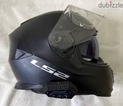 كسر زيرو خوذه LS2 STORM 2 ومعاها سماعه  BT 12
