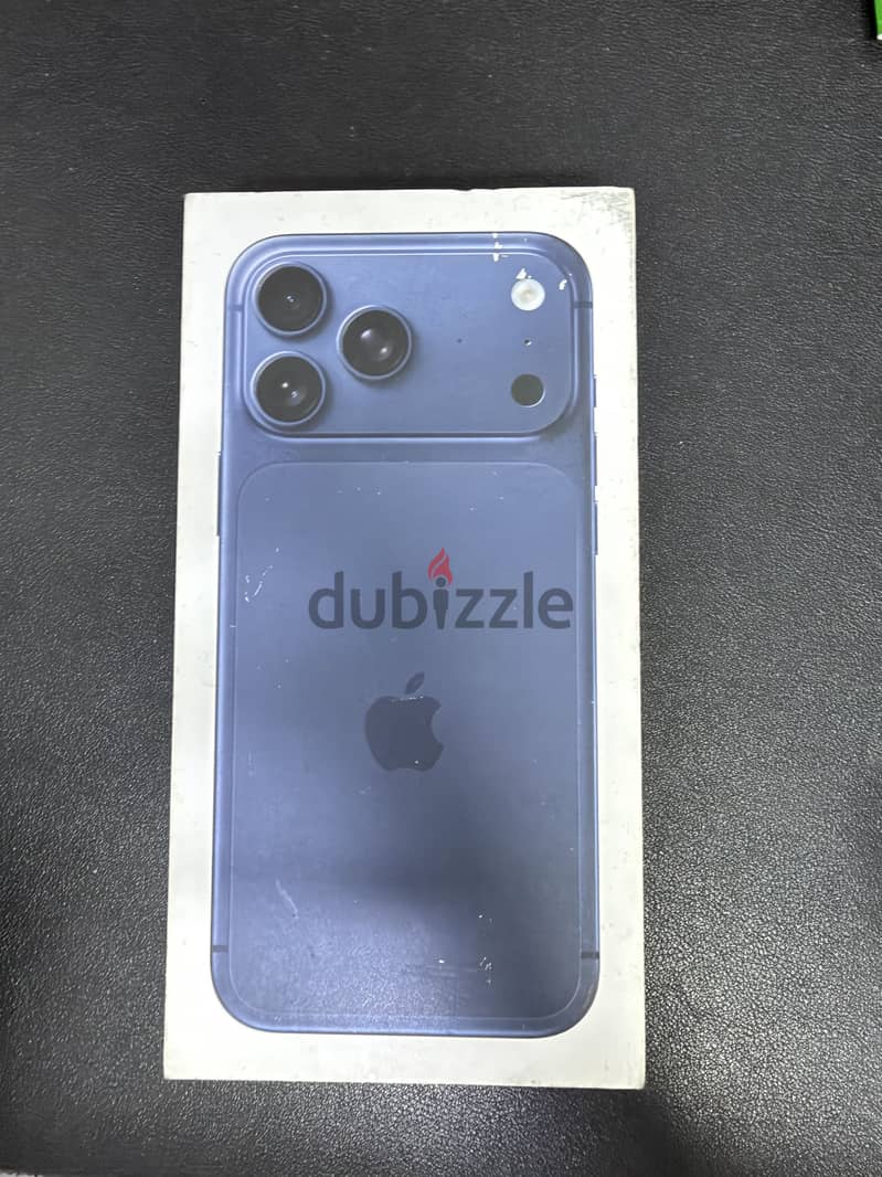 Apple - iPhone 17 Pro Max 2