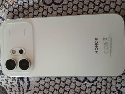 Honor 600