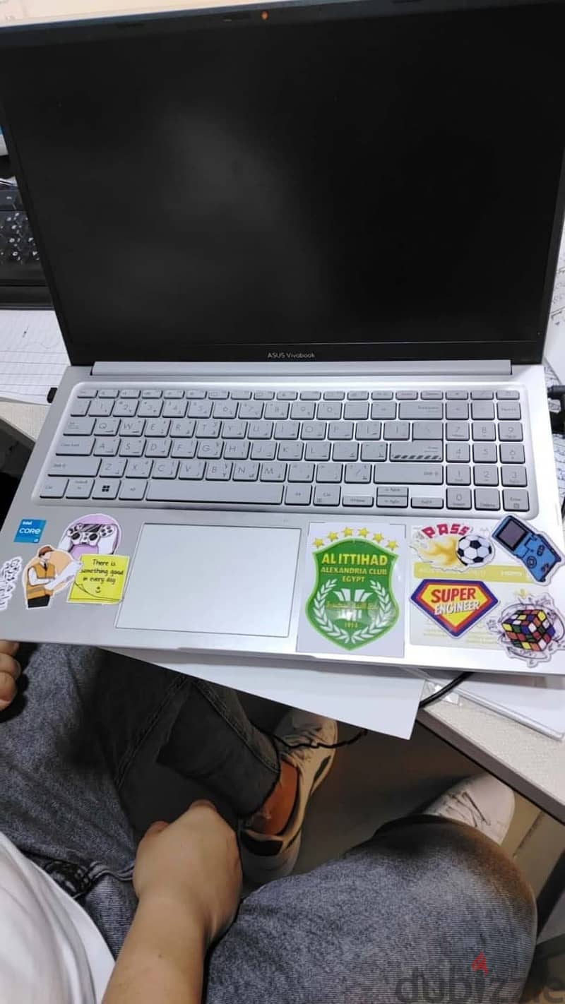 Asus vivobook x1504va 2