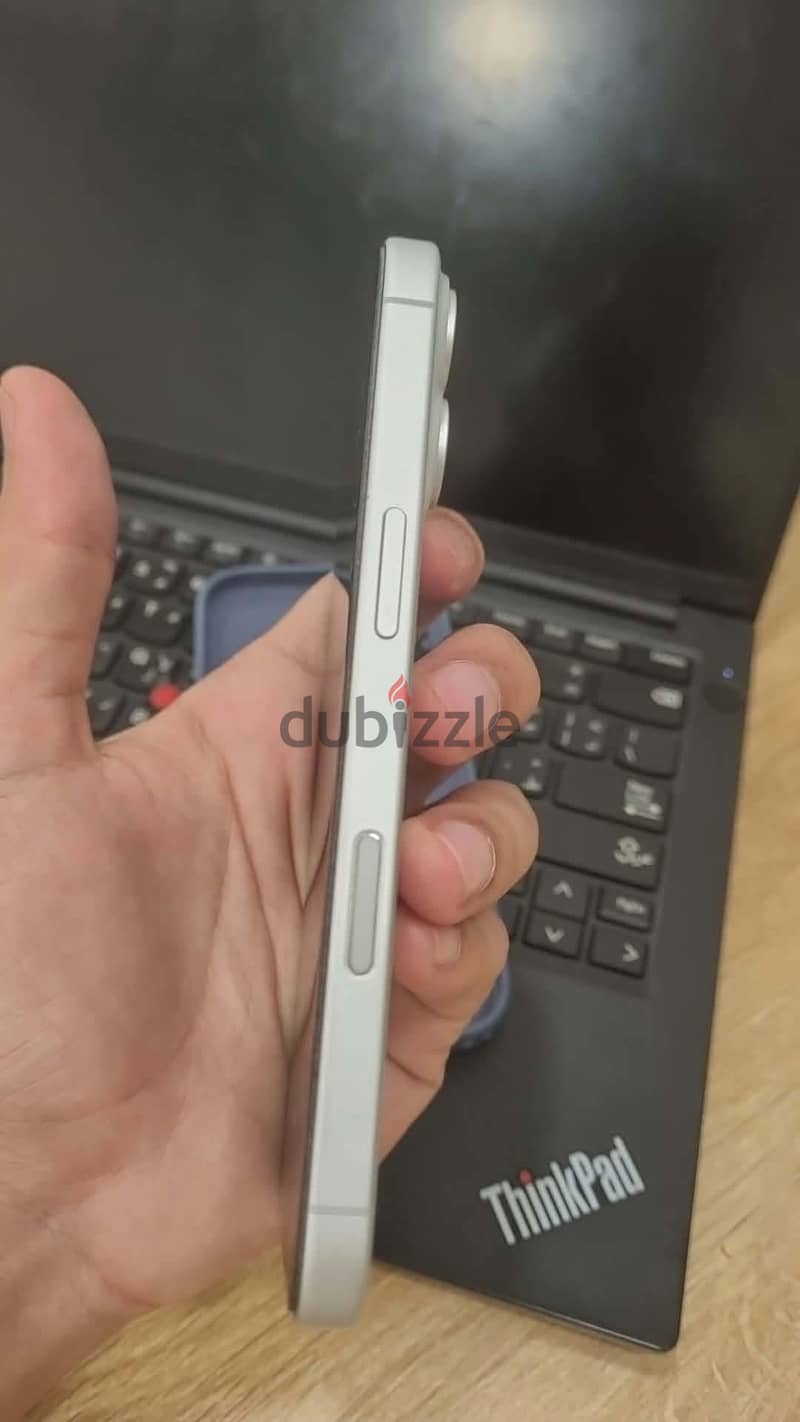 Apple - iPhone 17 2